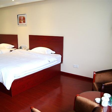 Greentree Inn Shandong Jinan Gaoxin District South Gongye Road Middle Aoti Road Express Hotel エクステリア 写真