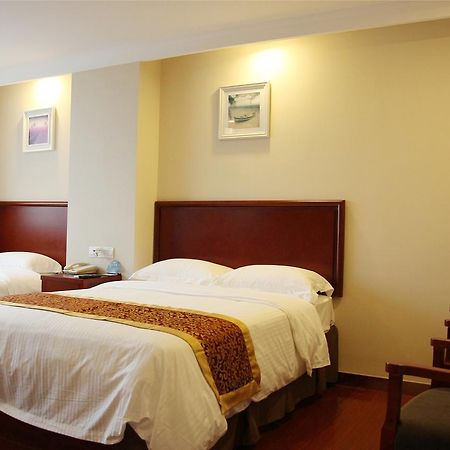 Greentree Inn Shandong Jinan Gaoxin District South Gongye Road Middle Aoti Road Express Hotel エクステリア 写真