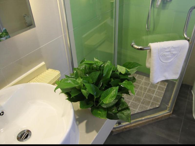 Greentree Inn Shandong Jinan Gaoxin District South Gongye Road Middle Aoti Road Express Hotel エクステリア 写真