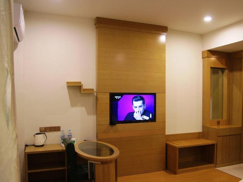 Greentree Inn Shandong Jinan Gaoxin District South Gongye Road Middle Aoti Road Express Hotel エクステリア 写真